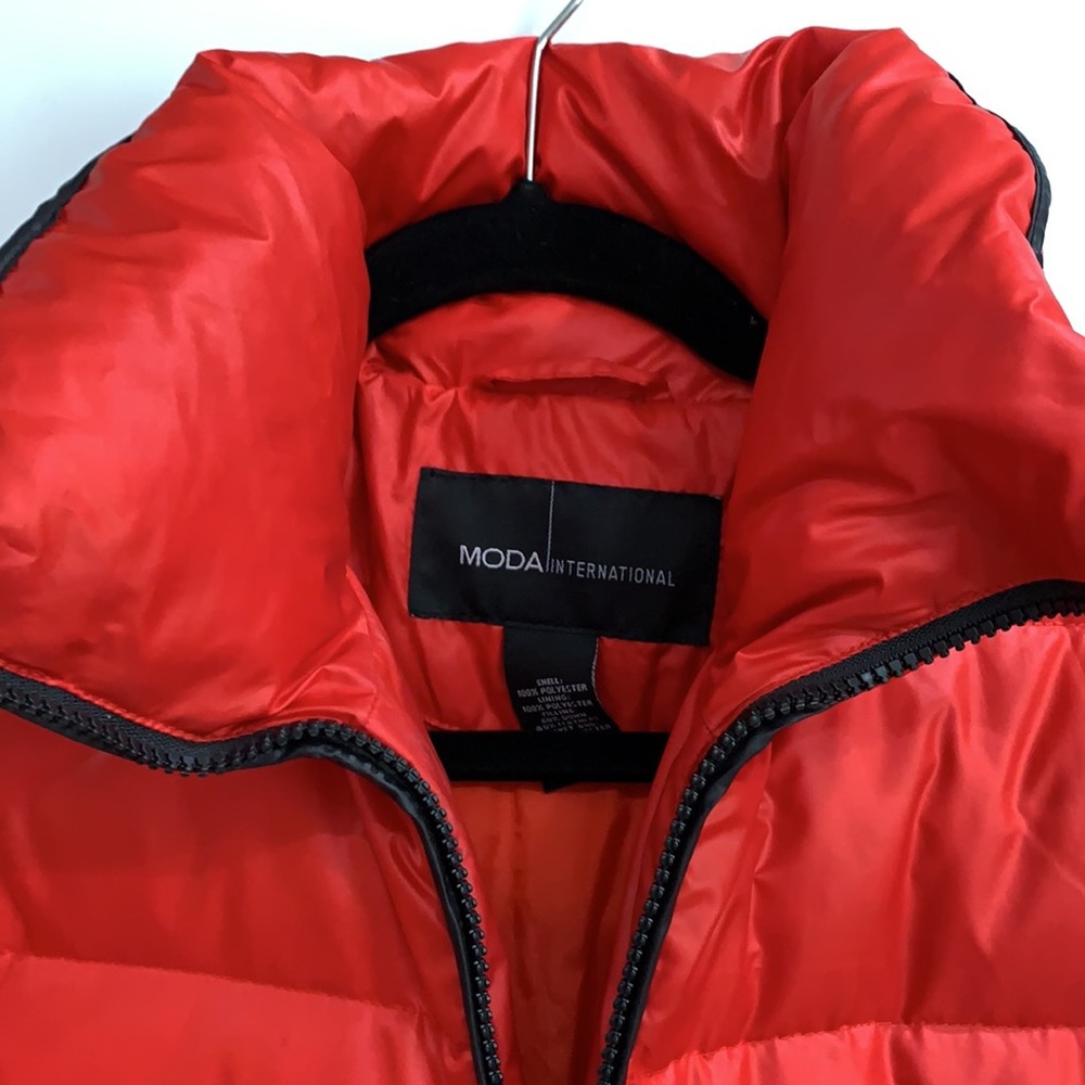 Moda Inernational Red Puffer Jacket - Picture 2 of 7